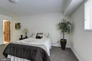 10667 Montrose Ave, Bethesda, MD 20814 - Photo 22
