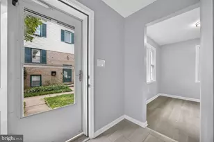 19 Big Acre Square, Gaithersburg, MD 20878 - Photo 8
