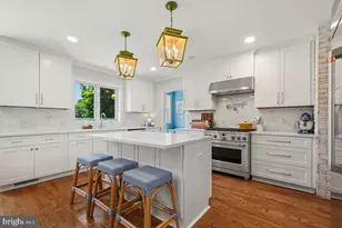 2618 Colston Dr, Chevy Chase, MD 20815 - Photo 10