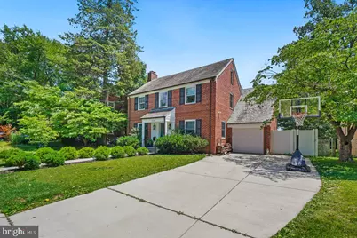 2618 Colston Drive, Chevy Chase, MD 20815 - Photo 2