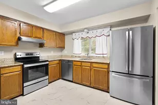 2106 Carriage Square Pl, Silver Spring, MD 20906 - Photo 8