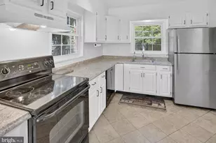 7803 Marbury Rd, Bethesda, MD 20817 - Photo 10