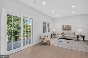 7623 Heatherton Ln, Potomac, MD 20854 - Photo 10