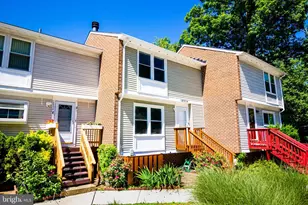 18934 Pine Ridge Ln, Germantown, MD 20874 - Photo 2