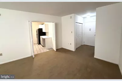 10401 Grosvenor Place #328, Bethesda, MD 20852 - Photo 8