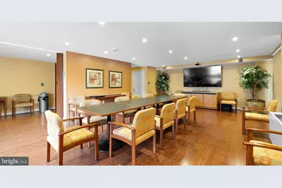 10401 Grosvenor Place #328, Bethesda, MD 20852 - Photo 18