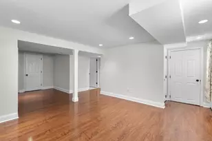 513 Park Rd, Rockville, MD 20850 - Photo 22