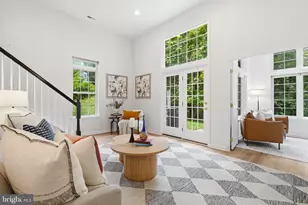 18 Waddington Ct, Rockville, MD 20850 - Photo 32