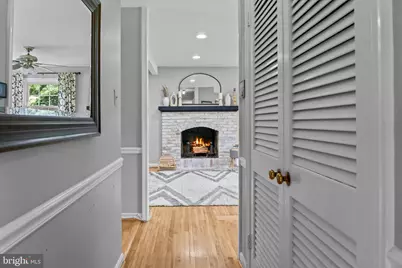 12905 Darnestown Road, Gaithersburg, MD 20878 - Photo 4