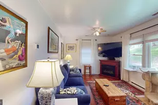 16601 Briardale Rd, Rockville, MD 20855 - Photo 40
