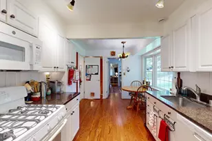 16601 Briardale Rd, Rockville, MD 20855 - Photo 14