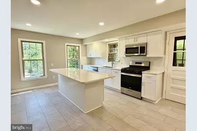 9106 Jones Mill Road, Chevy Chase, MD 20815 - Photo 6
