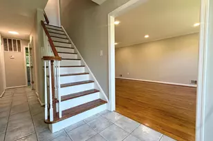 9106 Jones Mill Rd, Chevy Chase, MD 20815 - Photo 2