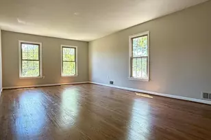9106 Jones Mill Rd, Chevy Chase, MD 20815 - Photo 12