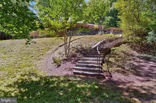 10801 Balantre Ln, Potomac, MD 20854 - Photo 66