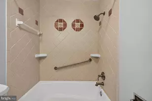 23017 Timber Creek Ln, Clarksburg, MD 20871 - Photo 4