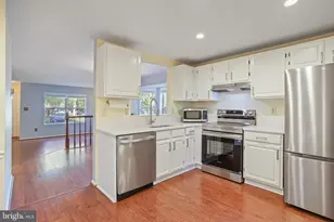 12163 Flag Harbor Dr, Germantown, MD 20874 - Photo 12
