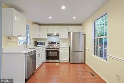 12163 Flag Harbor Drive, Germantown, MD 20874 - Photo 8