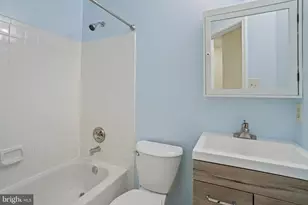 12163 Flag Harbor Dr, Germantown, MD 20874 - Photo 28