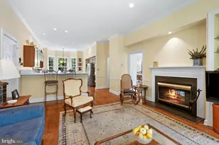 9209 Town Gate Ln, Bethesda, MD 20817 - Photo 10