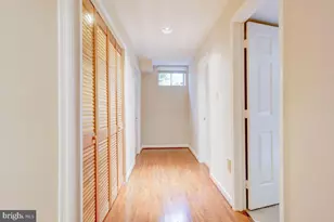 9548 Fox Hollow, Potomac, MD 20854 - Photo 32