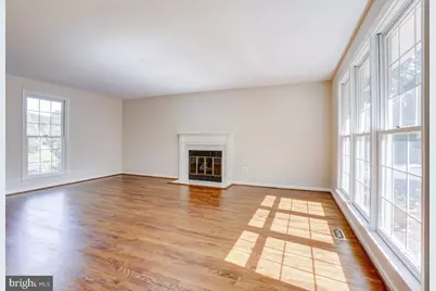 9548 Fox Hollow, Potomac, MD 20854 - Photo 16