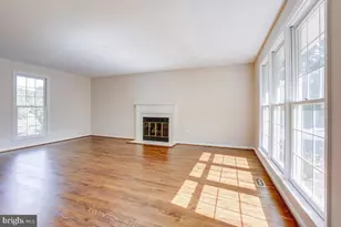 9548 Fox Hollow, Potomac, MD 20854 - Photo 16