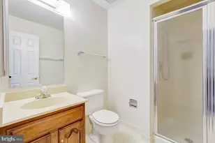 9548 Fox Hollow, Potomac, MD 20854 - Photo 30
