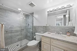15100 Interlachen Dr, Silver Spring, MD 20906 - Photo 16