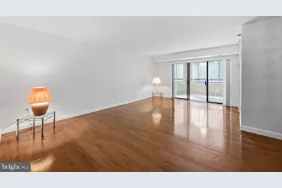 15100 Interlachen Drive #4-124, Silver Spring, MD 20906 - Photo 4