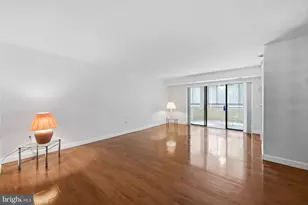 15100 Interlachen Dr, Silver Spring, MD 20906 - Photo 4