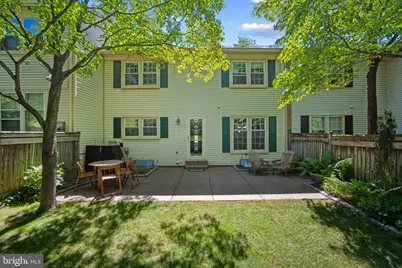 9405 Chatteroy Place, Gaithersburg, MD 20886 - Photo 12