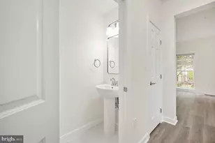 206 Painted Post Ln, Gaithersburg, MD 20878 - Photo 18