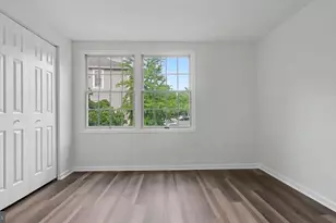 12209 St Peter Ct, Germantown, MD 20874 - Photo 6
