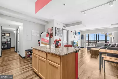 7915 Eastern Avenue #1209, Silver Spring, MD 20910 - Photo 12