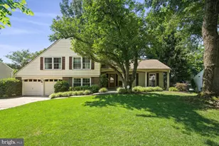 12904 N Commons Way, Potomac, MD 20854 - Photo 2