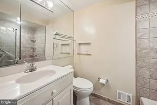 12904 N Commons Way, Potomac, MD 20854 - Photo 30
