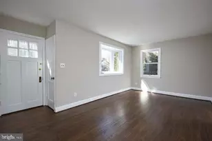 221 Dale Dr, Silver Spring, MD 20910 - Photo 2
