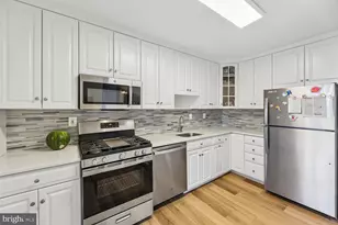 11801 Rockville Pik, Rockville, MD 20852 - Photo 10