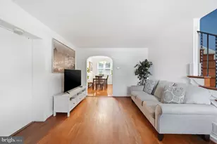 11931 Centerhill St, Silver Spring, MD 20902 - Photo 6