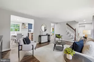 21 Bell Bluff Ct, Gaithersburg, MD 20879 - Photo 6