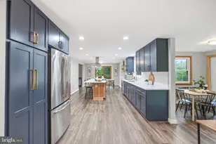 21 Bell Bluff Ct, Gaithersburg, MD 20879 - Photo 10