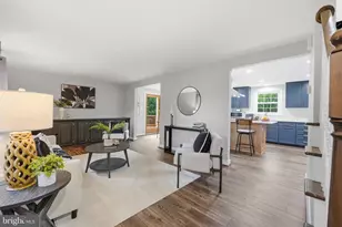 21 Bell Bluff Ct, Gaithersburg, MD 20879 - Photo 4