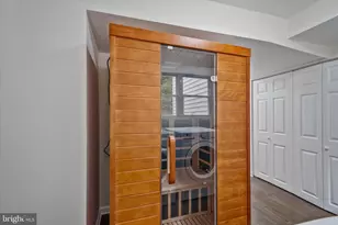 9831 Singleton Dr, Bethesda, MD 20817 - Photo 18
