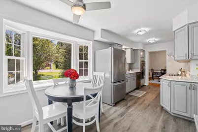 4716 Sunflower Drive, Rockville, MD 20853 - Photo 6