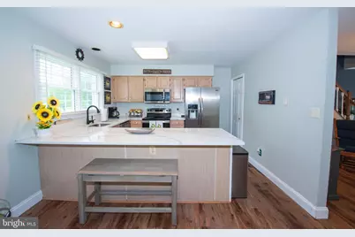 8698 Delcris Drive, Gaithersburg, MD 20886 - Photo 14