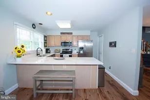 8698 Delcris Dr, Gaithersburg, MD 20886 - Photo 14