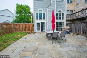 8698 Delcris Dr, Gaithersburg, MD 20886 - Photo 46