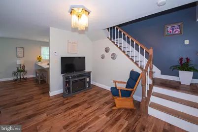 8698 Delcris Drive, Gaithersburg, MD 20886 - Photo 10