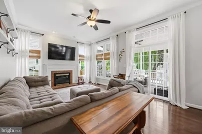 21406 Manor View Circle, Germantown, MD 20876 - Photo 12